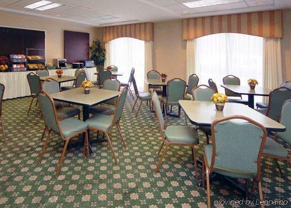 Quality Inn & Suites Kearneysville - Martinsburg Restaurace fotografie